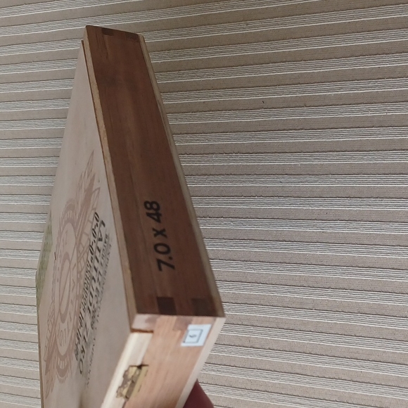Latitude Zero Wood Cigar Box - Picture 6 of 10